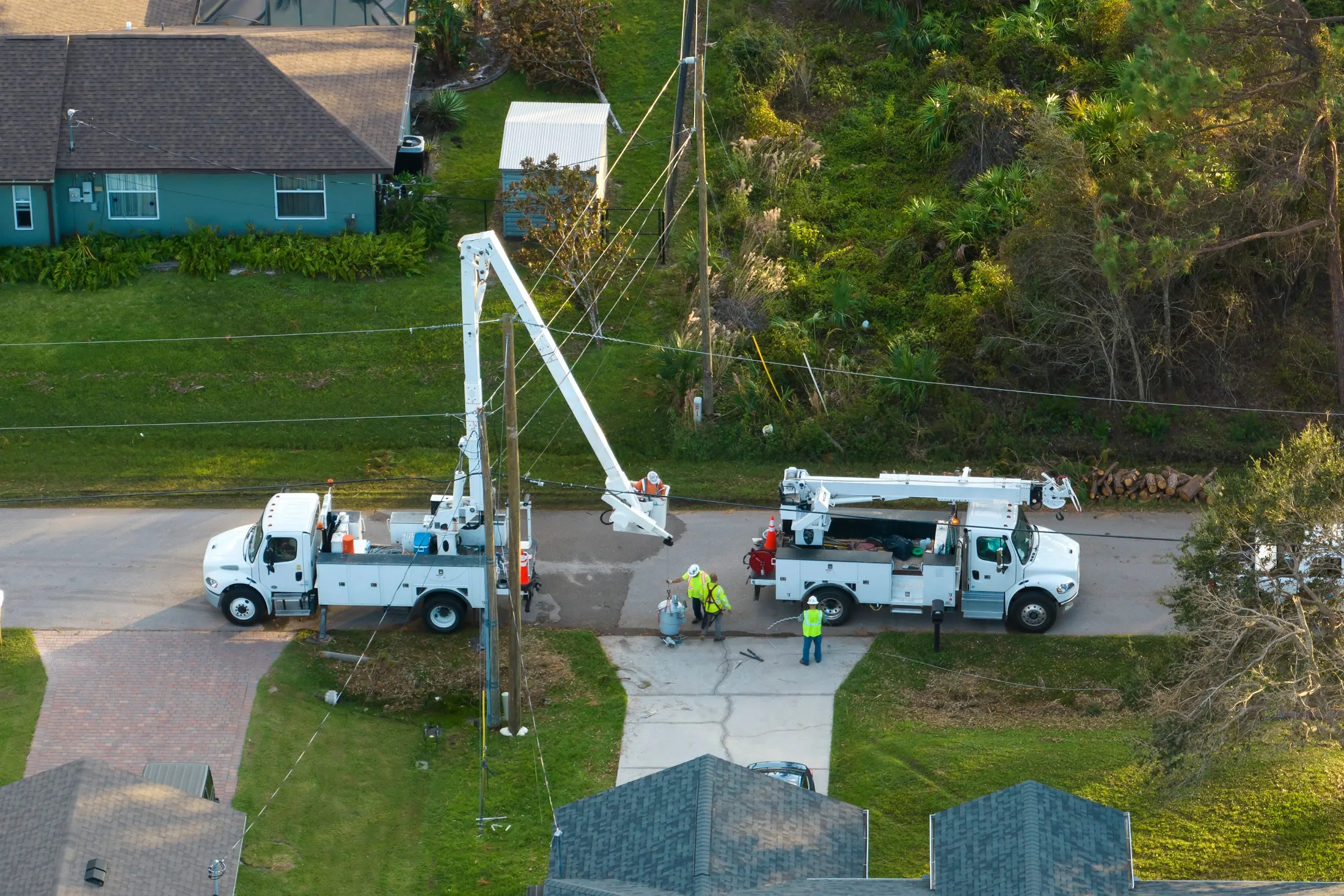 Weathering the Storm: How a Standby Generator Can Be Your Lifeline During a Hurricane